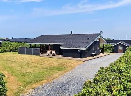 1183-ringkobing-lodbergsvej-415 * Søndervig